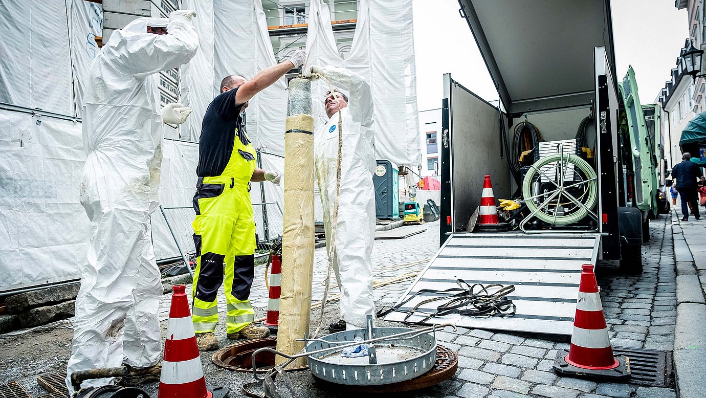 Professionelle Kanalsanierung von Rohrreiniger Rudolf